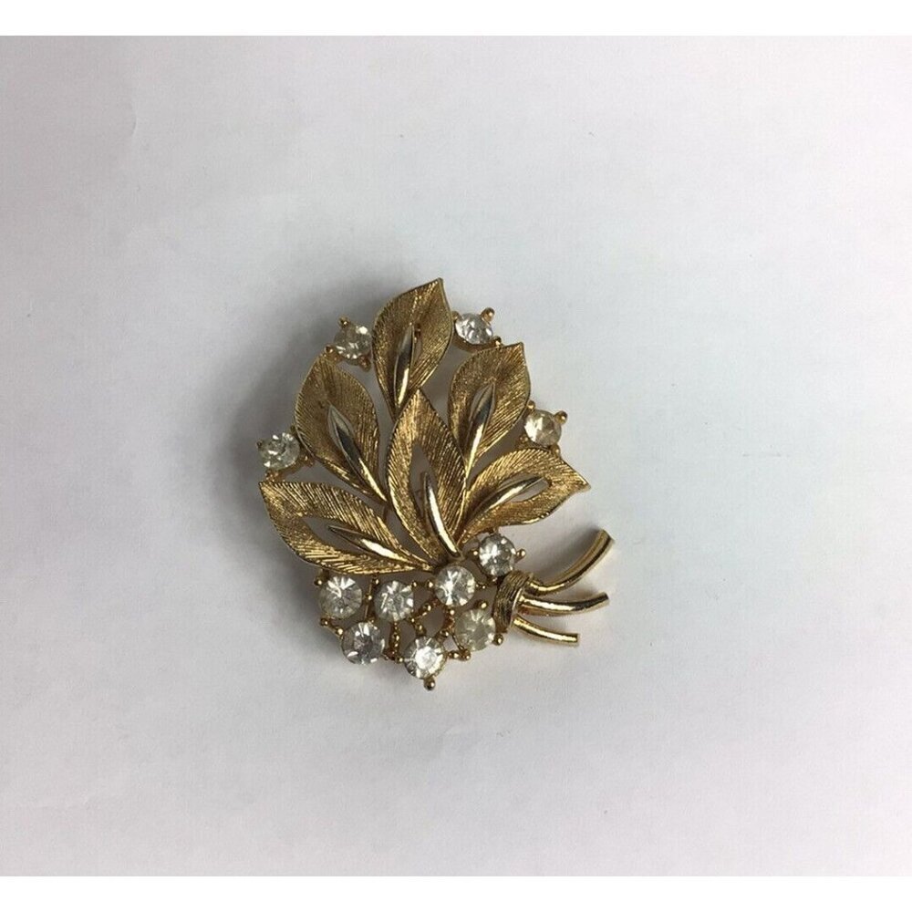 Lisner Floral Pin Gold Tone
